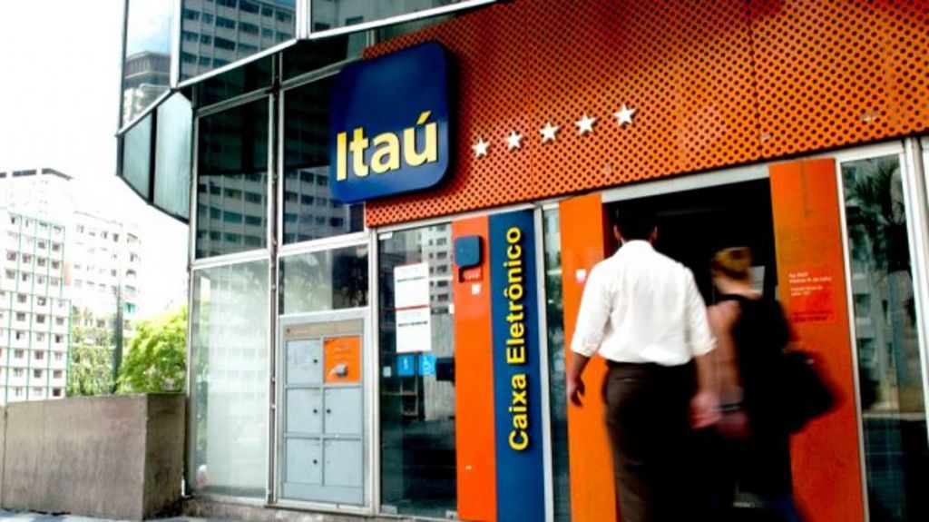 2022 fachada itau 40e5c