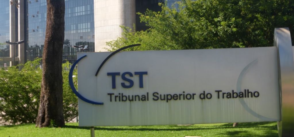 2023 tst sede df 4ef3b
