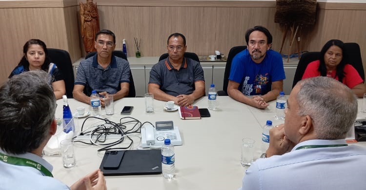 16.7 banese reuniao com o sindicato 214bb