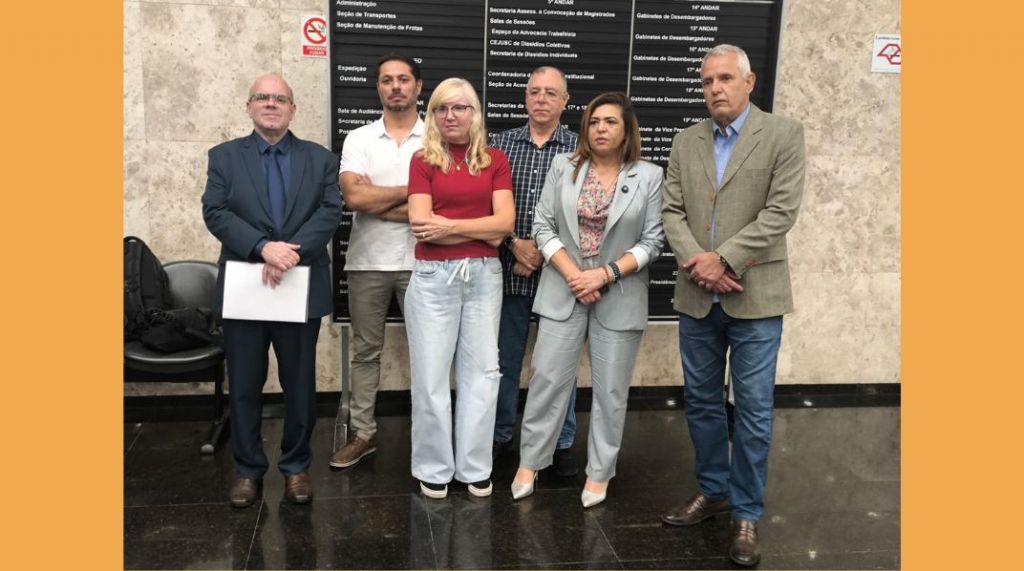 1.10 audiencia demissao itau sp 4b13e