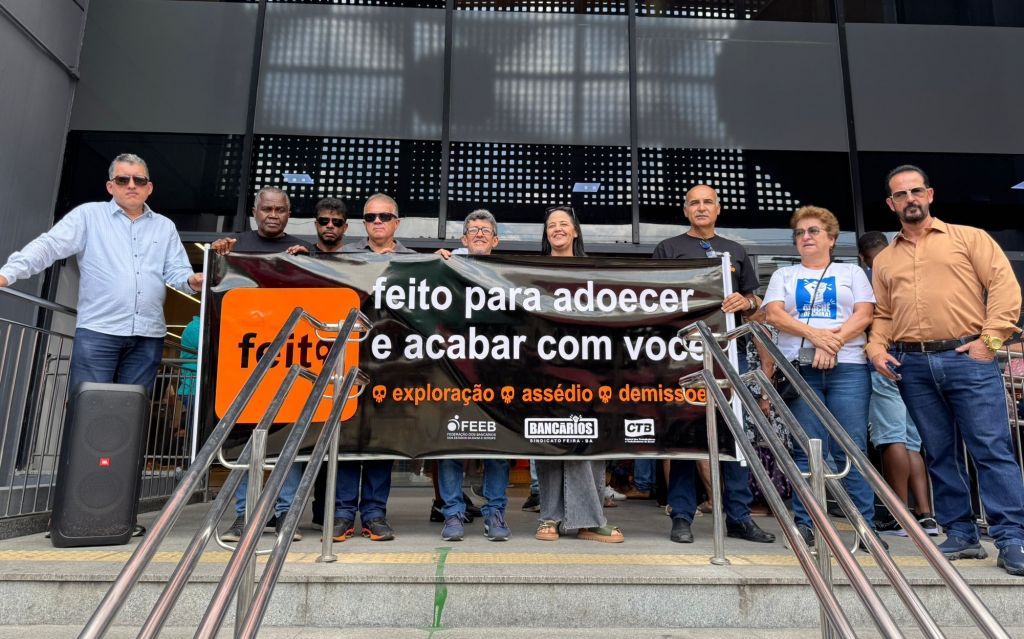 14.10 dia de luta itau feira c125b