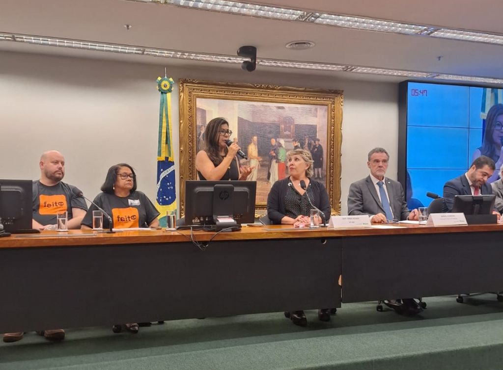 19.8 audiencia itau plano and 3e73e