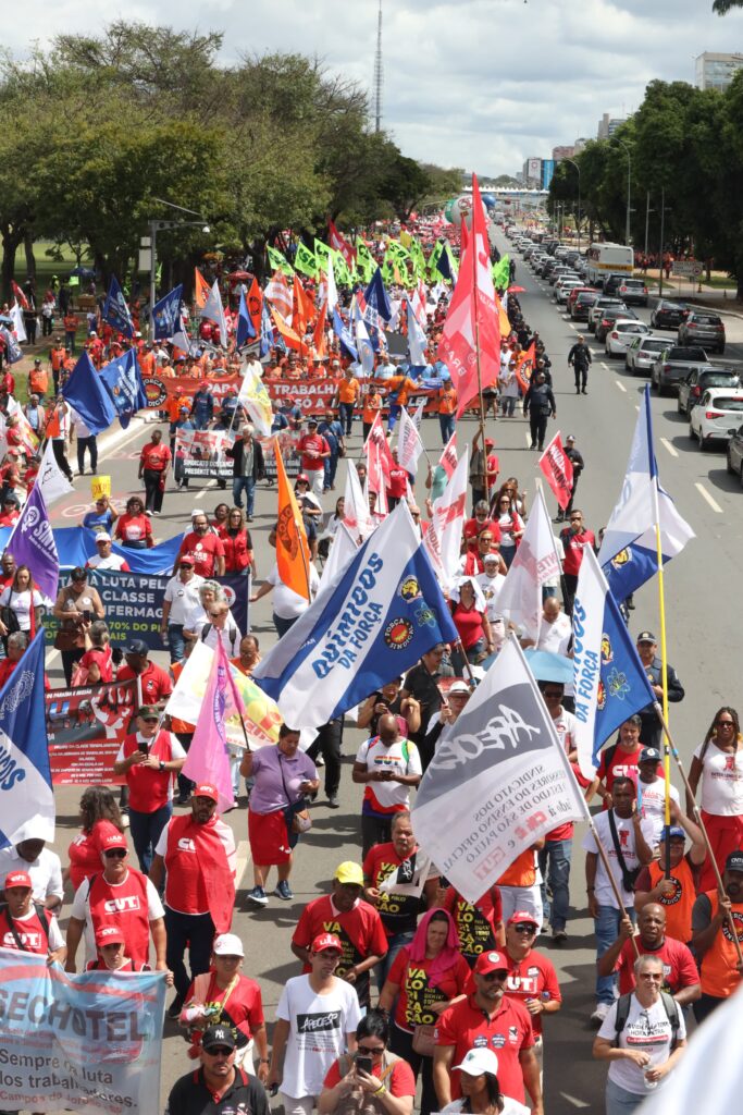29.4 marcha da classe trabahadora 3 daeb0