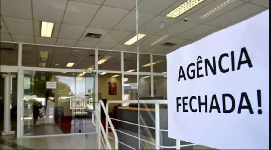 agencia fechada 824d1