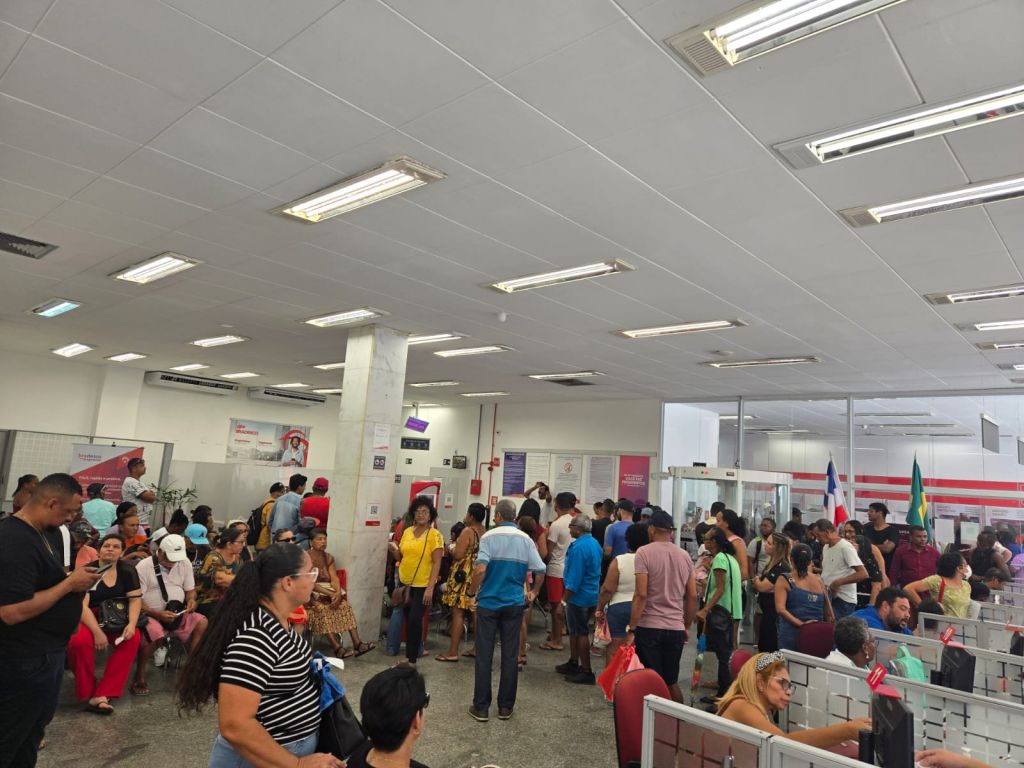 filas bradesco camacari 2 60d45