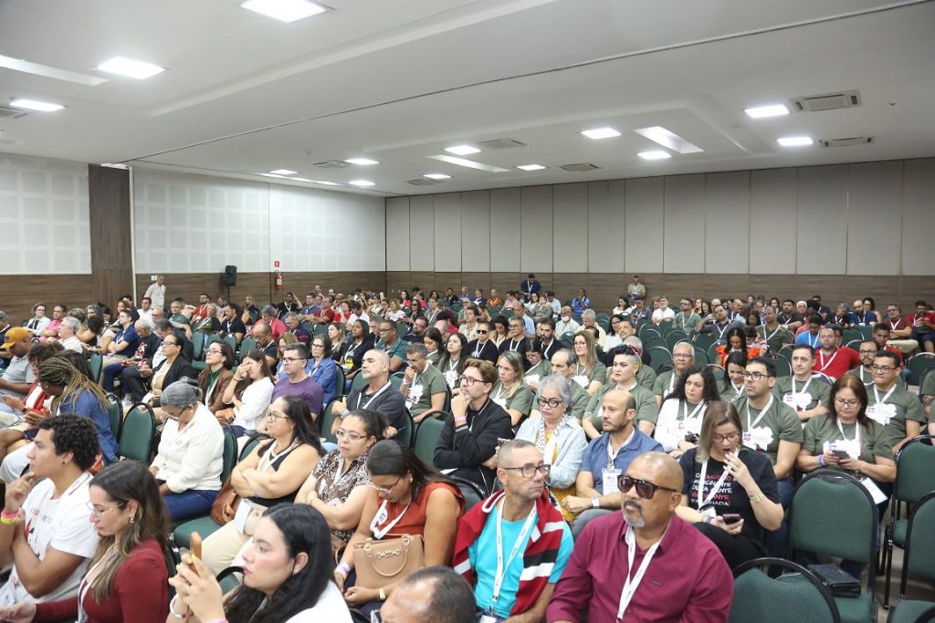 28 conf publico sabado 6a45a