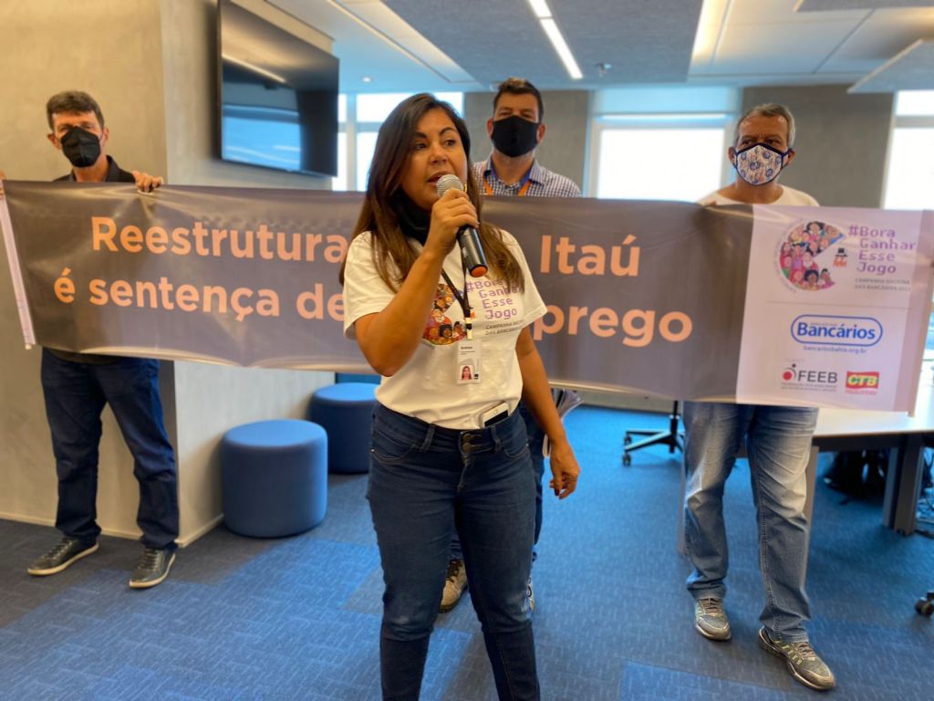 26.7.22 ato demissoes itau c9c9b