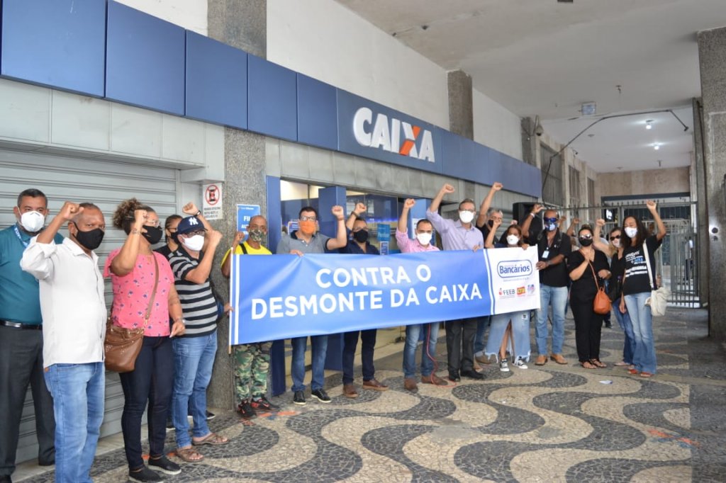 27.4.21 dia de luta na caixa salvador 2 5626b