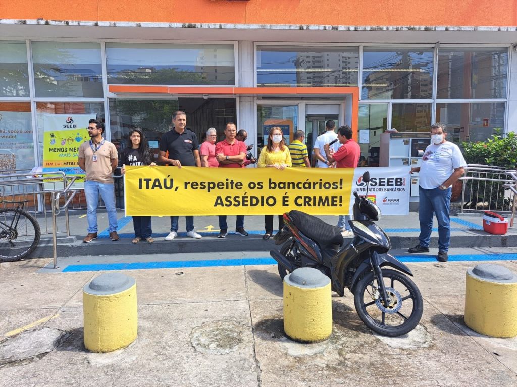 28.4.23 sergipe protesto itau 42796