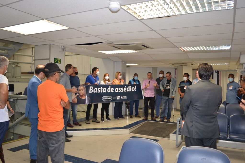 5.7 dia de luta salvador caixa a354c