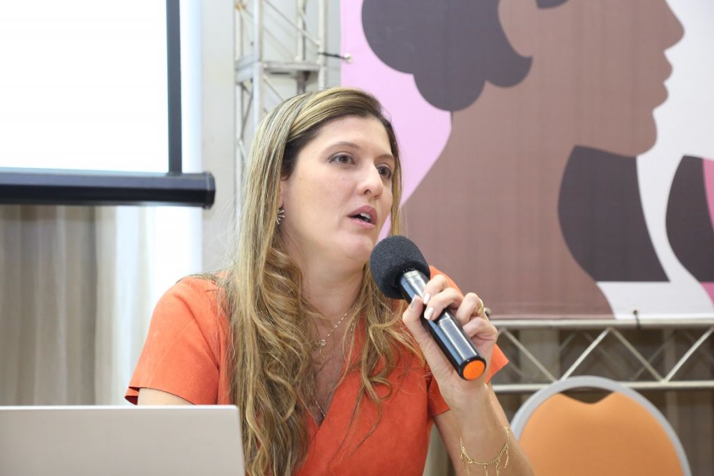 6 encontro das bancarias tatiana 84c10