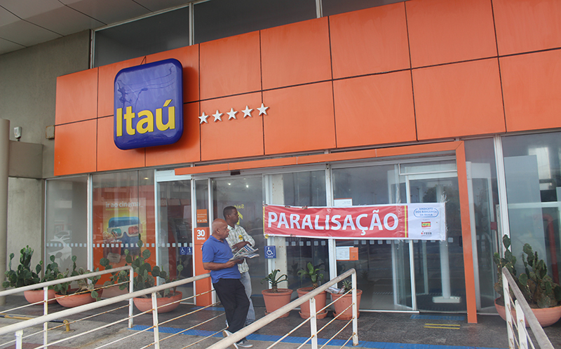Itau Paralisacao MP 1