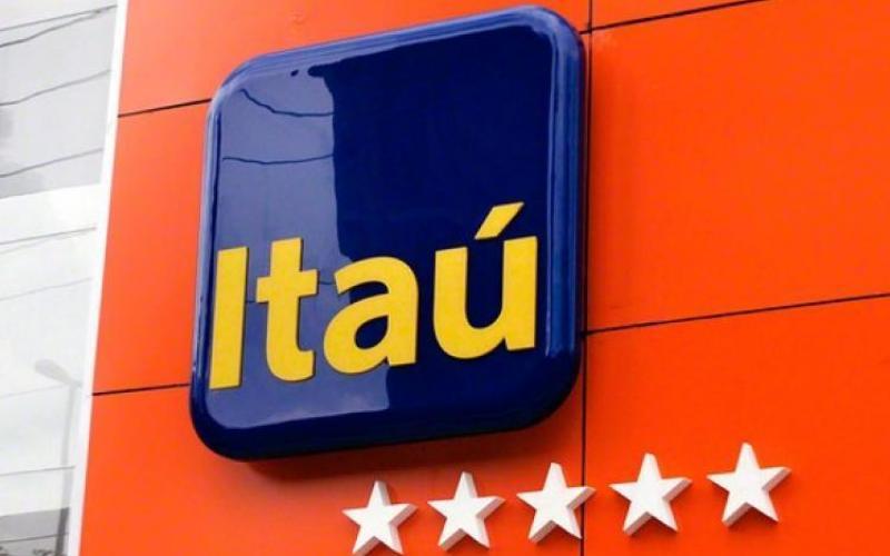 Itau logo fachada e7358
