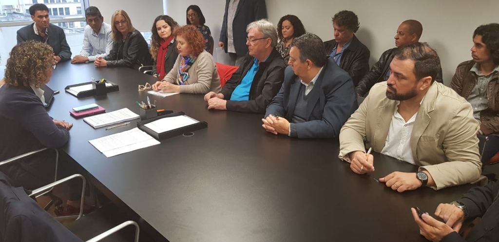 assinatura acordo santander 2018 2 ab87c