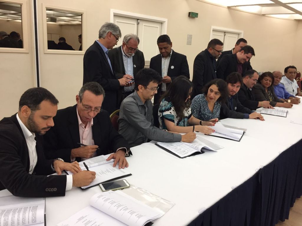 assinatura fenaban 2016 6829a