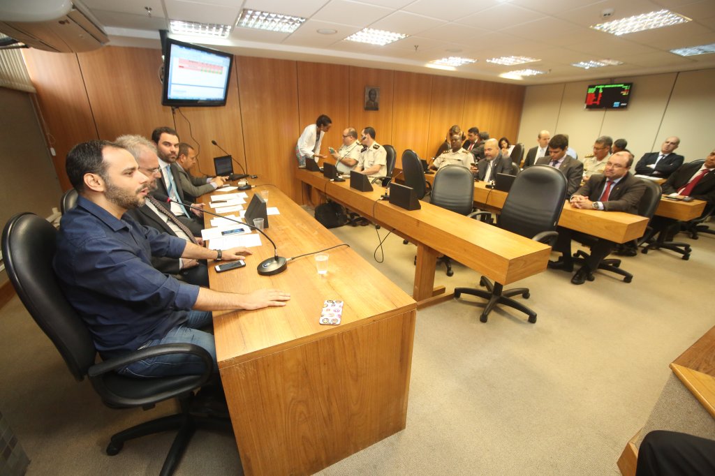 audiencia segurnaca bancos alba 31.10 452fa