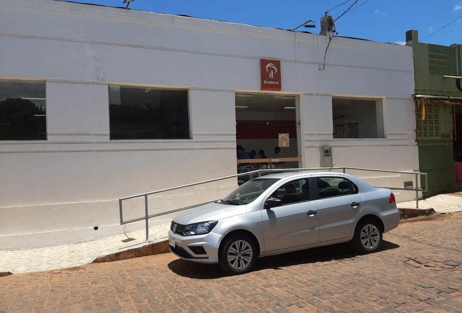 bradesco una f312b
