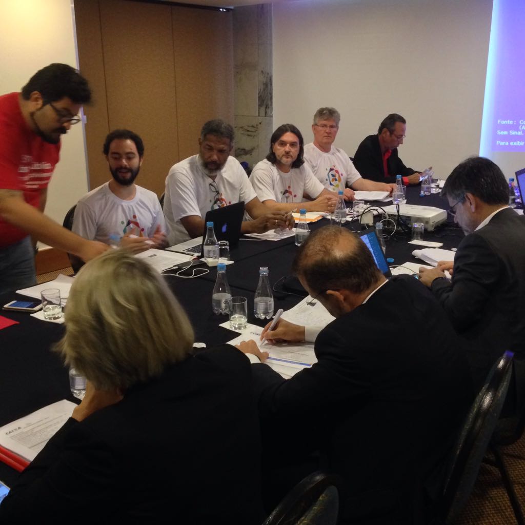 cee caixa 26.10.2 3d655