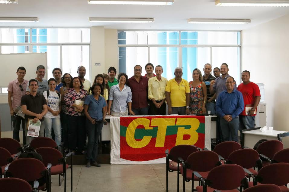coletivo b5c4d