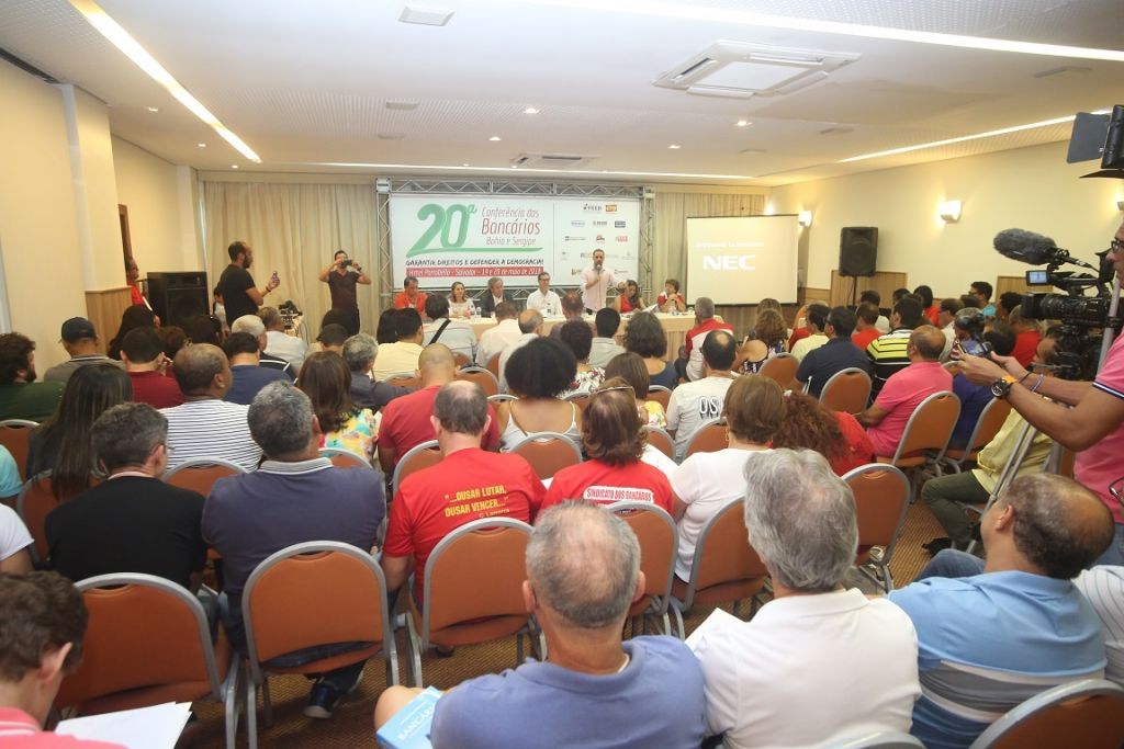 confe 2018 b4875
