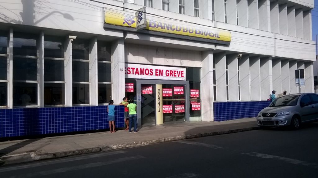 greve bancarios 06.09 jequie ipiau 99724