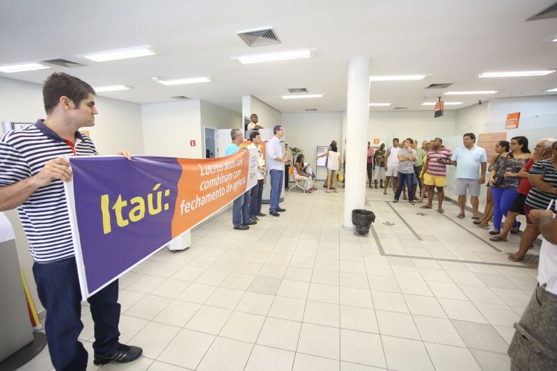 manifestacao itau 663d9