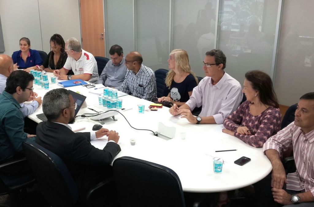 reunião itaú