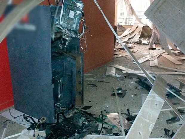 20 10 Explosão em Itagibá dia 18