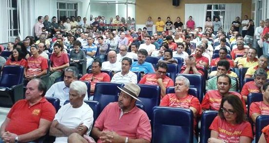 Termina greve dos bancos privados