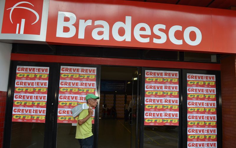 bradesco greve