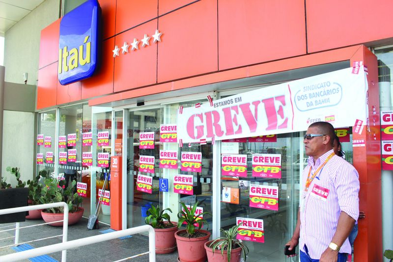 greve-salvador-2014-pituba