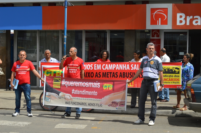 manifestacao-bradesco-itabuna-2014