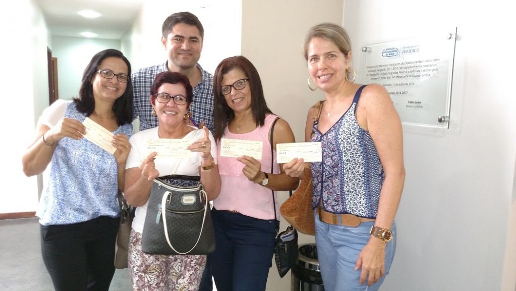 acao hsbc 2015