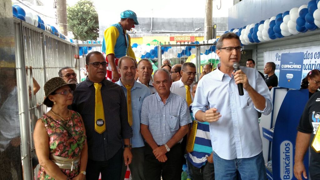 dia bancario salvador 1