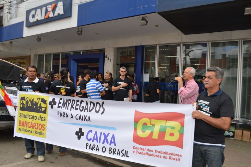 manif.caixa itabuna 2015