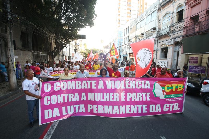 marcha mulheres em ssa