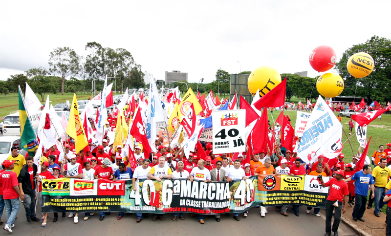 foto centrais marcha