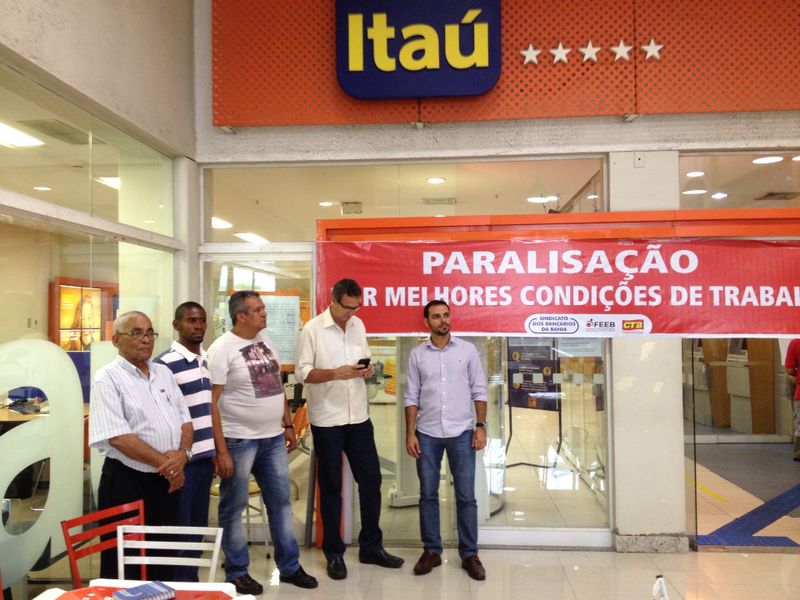 iTAÚ