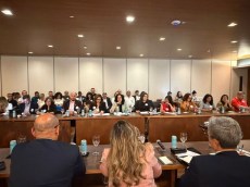 Bancários e Fenaban debatem desafios da desigualdade de gênero nos bancos 2.3 negociacao fenaban igualdade b412b