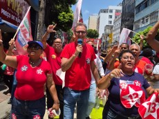 Sindicatos ocupam o Centro de Salvador pela reeleição de Lula 23.10 ato lula presidente ssa 760d0