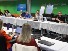 Em negociação com a Caixa, os empregados pedem respeito 26.5.26 negociacao caixa c72c3