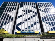 Desemprego, menos direitos e desmonte da Cassi e Previ: os reais impactos da privatização do BB banco do brasil fachada sede 4d3e6