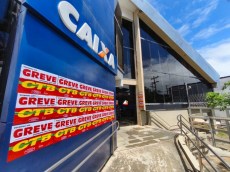 Empregados na Bahia e Sergipe rejeitam a proposta da Caixa greve caixa 2 f9d82